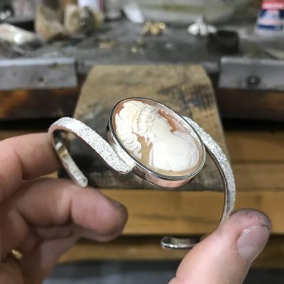 Bracciale con cammeo 